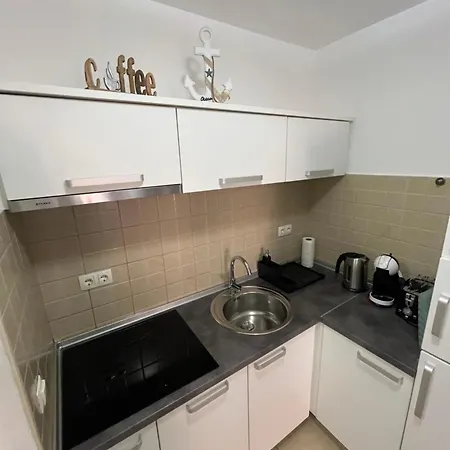 Adria Apartamento *