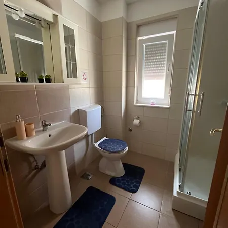 Adria Apartman Biograd Na Moru