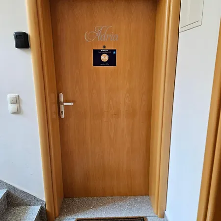 Adria Apartman Biograd Na Moru